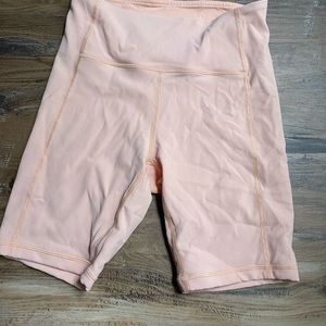 ribbed lululemon bike shorts